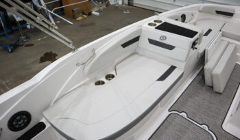 2023 Hurricane SunDeck Sport 185 OB full