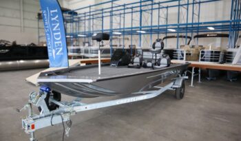 new-crestliner-bass-fishing-boat-for-sale-at-lynden-sports-center