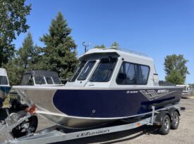 2025 Hewes Craft 210 Sea Runner ET HT