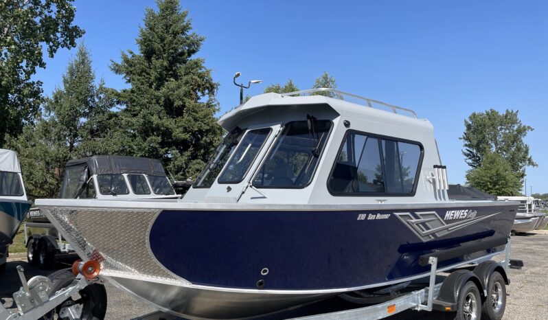 2025 Hewes Craft 210 Sea Runner ET HT