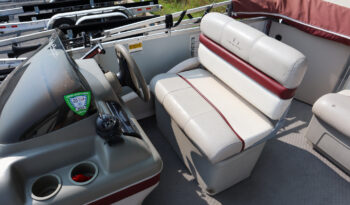 1999 Suntracker Party Barge full