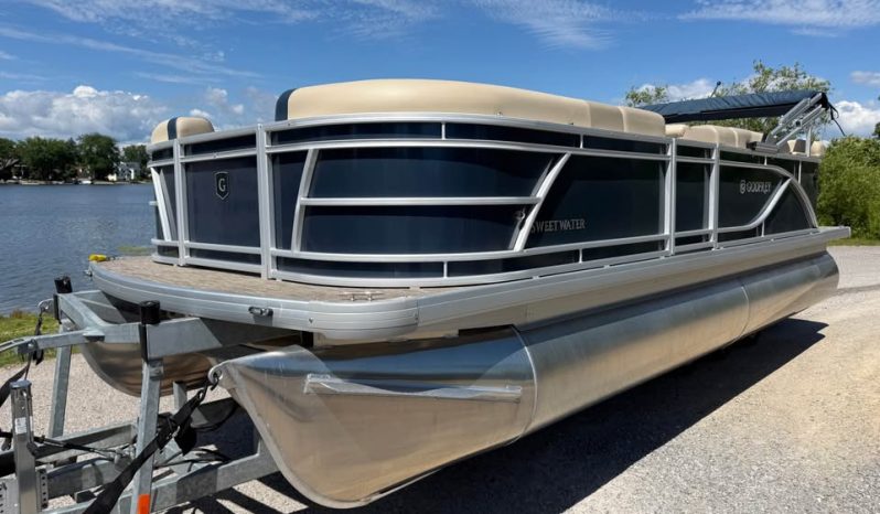 2025 Godfrey Sweetwater 2086C Tritoon full