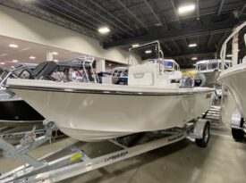 2025 Parker 18SE Center Console