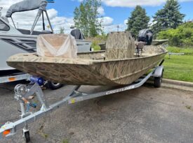 2025 Crestliner 1860 Retriever CC Tunnel