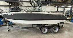 2017 Four Winns Horizon 210