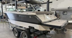 2017 Four Winns Horizon 210