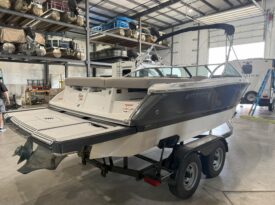 2017 Four Winns Horizon 210