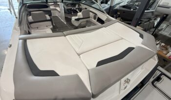 2017 Four Winns Horizon 210 full