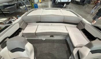 2017 Four Winns Horizon 210 full