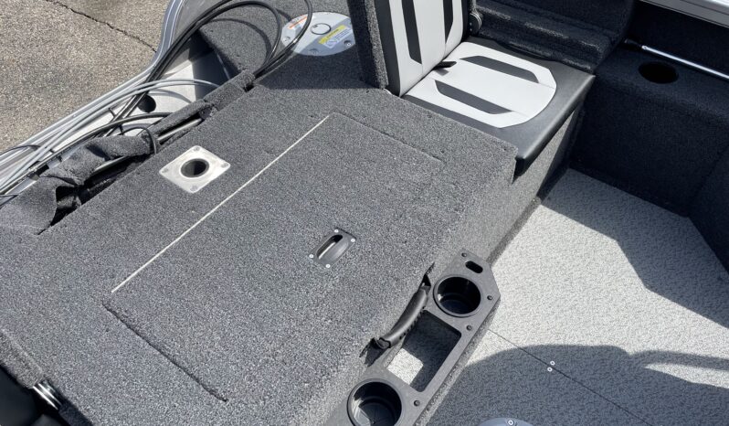 2025 Crestliner 1750 Fish Hawk WT J full