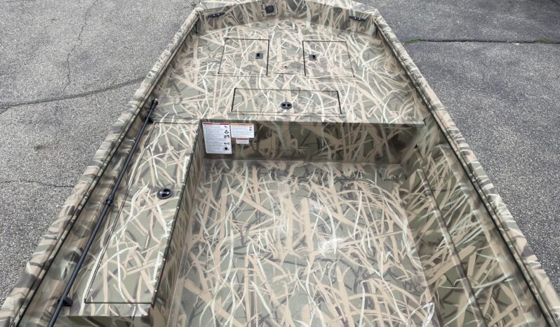 2025 Crestliner 1760 Retriever Dlx Tiller full