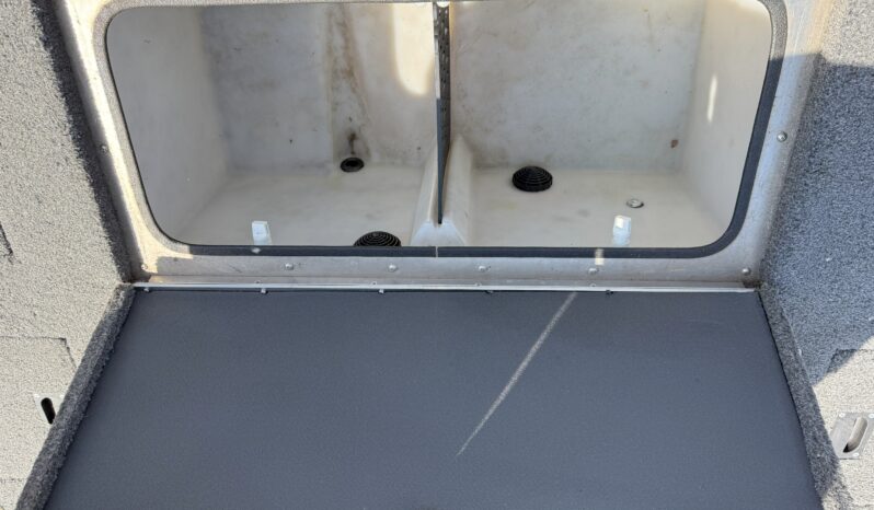 2019 Crestliner 1750 Bass Hawk full