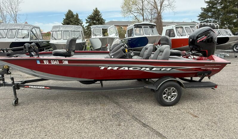 2022 Tracker Pro Team 190 TX