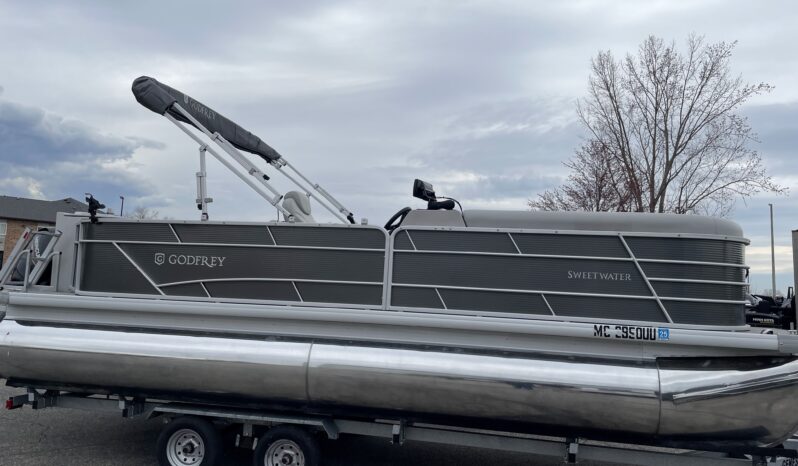 2022 Godfrey Sweetwater 2286FS TT