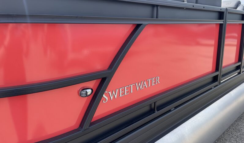 2025 Godfrey Sweetwater 2286SFLC Tritoon full
