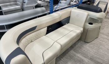 2025 Godfrey Sweetwater 2286SFLC Tritoon full