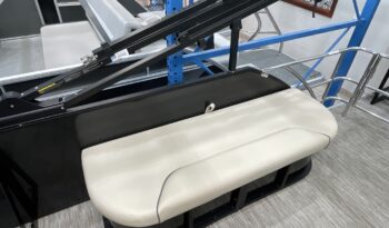 2025 Godfrey Sweetwater 2286SFLC Tritoon full