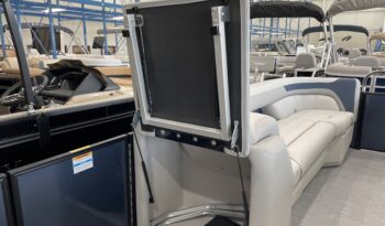 2025 Godfrey Sweetwater 2286SB Tritoon full