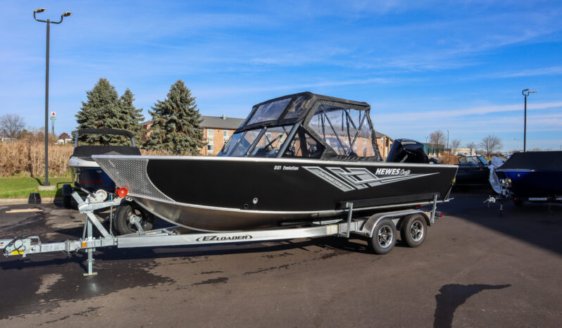 2025 Hewes Craft 221 Evolution Tournament Edition full