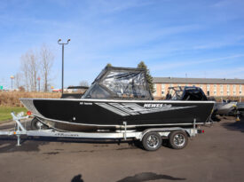 2025 Hewes Craft 221 Evolution Tournament Edition