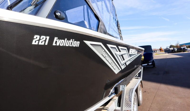 2025 Hewes Craft 221 Evolution Tournament Edition full