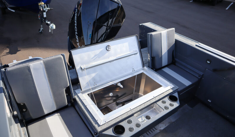 2025 Hewes Craft 221 Evolution Tournament Edition full