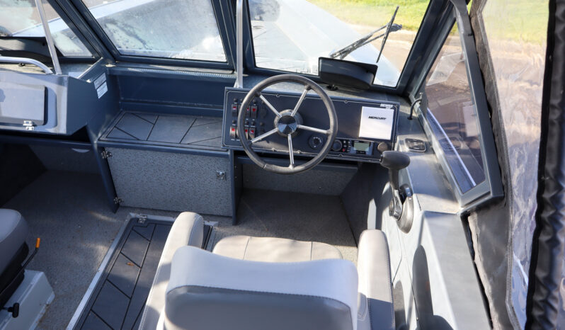 2025 Hewes Craft 221 Evolution Tournament Edition full