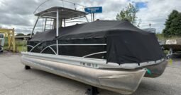 2016 Godfrey Sweetwater 240 SD