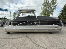 2016 Godfrey Sweetwater 240 SD