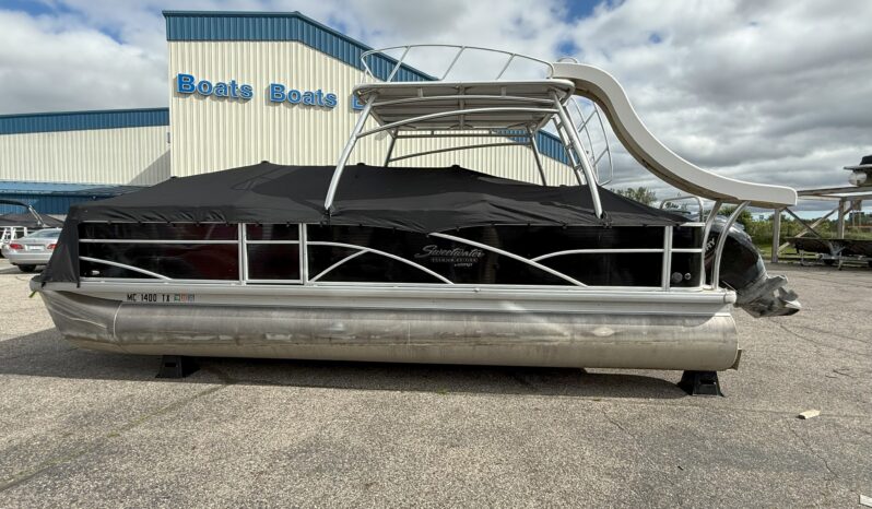 2016 Godfrey Sweetwater 240 SD
