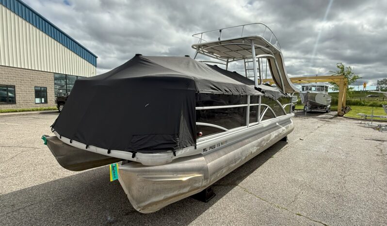 2016 Godfrey Sweetwater 240 SD full
