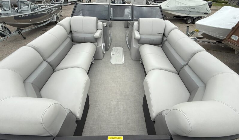 2019 Godfrey Sanpan 259RLW Tritoon full