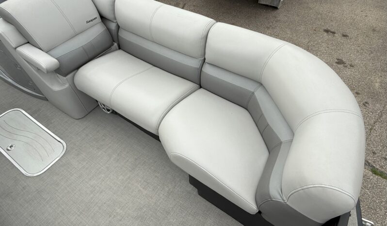 2019 Godfrey Sanpan 259RLW Tritoon full