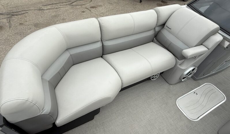 2019 Godfrey Sanpan 259RLW Tritoon full