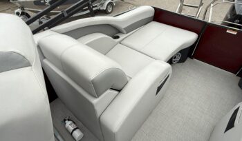 2019 Godfrey Sanpan 259RLW Tritoon full