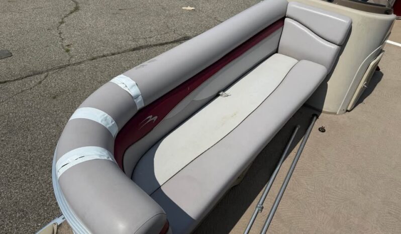 2010 Bennington 20SL full