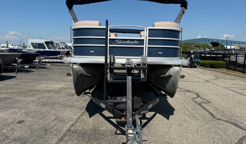2014 Godfrey Sweetwater 220SL