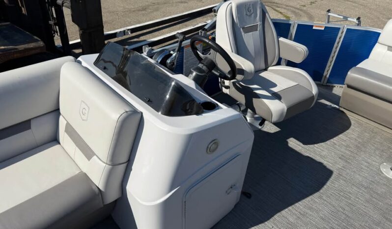 2020 Godfrey Sweetwater 2086CX full