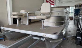2020 Godfrey Sweetwater 226 Bow Fish full