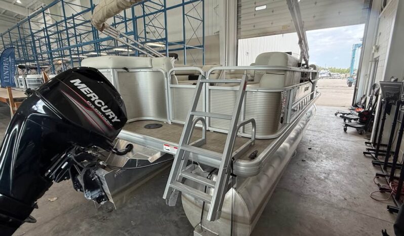 2020 Godfrey Sweetwater 226 Bow Fish