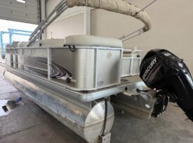 2020 Godfrey Sweetwater 226 Bow Fish