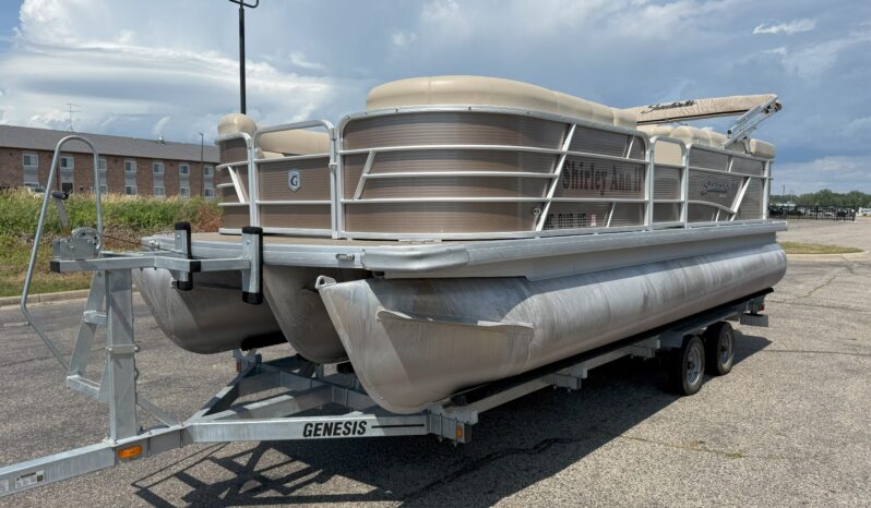 2019 Godfrey Sweetwater 2186C Tritoon