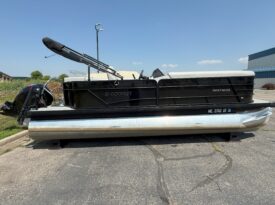 2022 Godfrey Sweetwater 2186C Tritoon