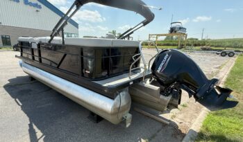 2022 Godfrey Sweetwater 2186C Tritoon full