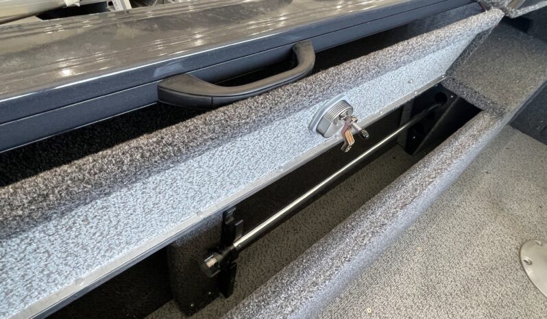 2025 Crestliner 2050 Fish Hawk full