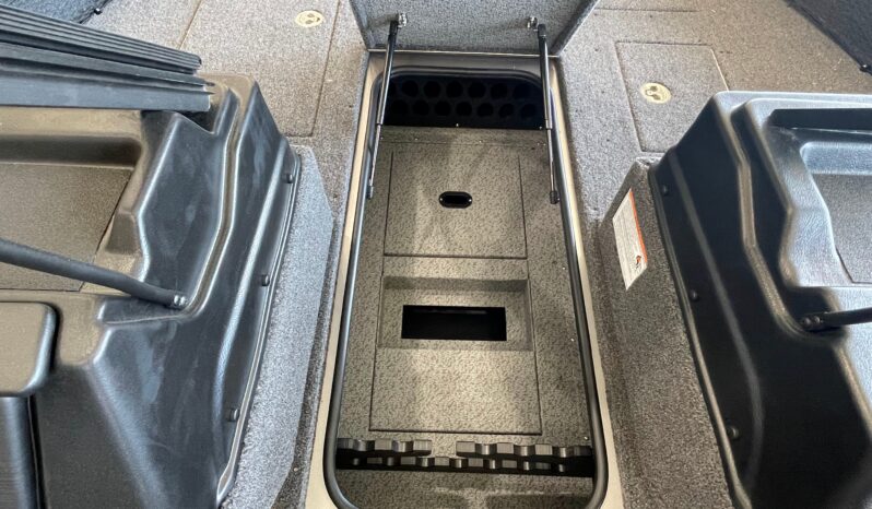 2025 Crestliner 2050 Fish Hawk full
