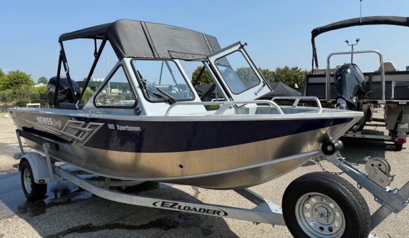 2023 Hewes Craft 180 Sportsman full