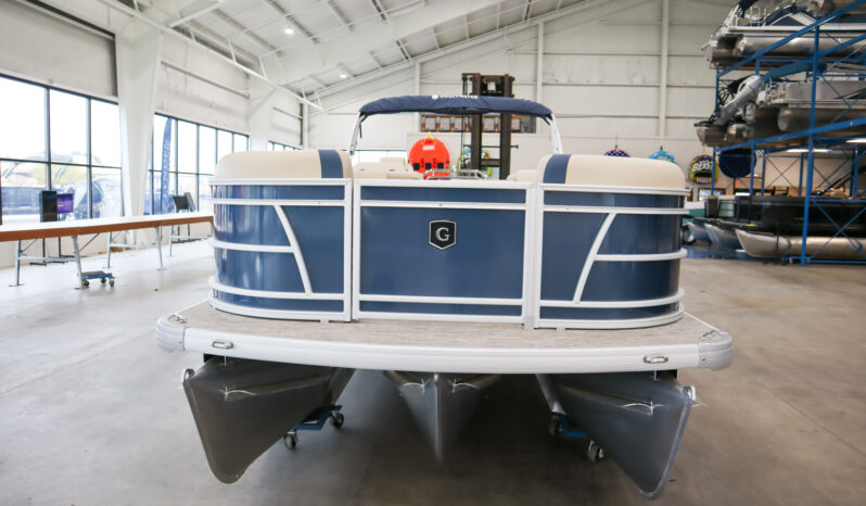 2026 Godfrey Sweetwater 2286CSE Tritoon full