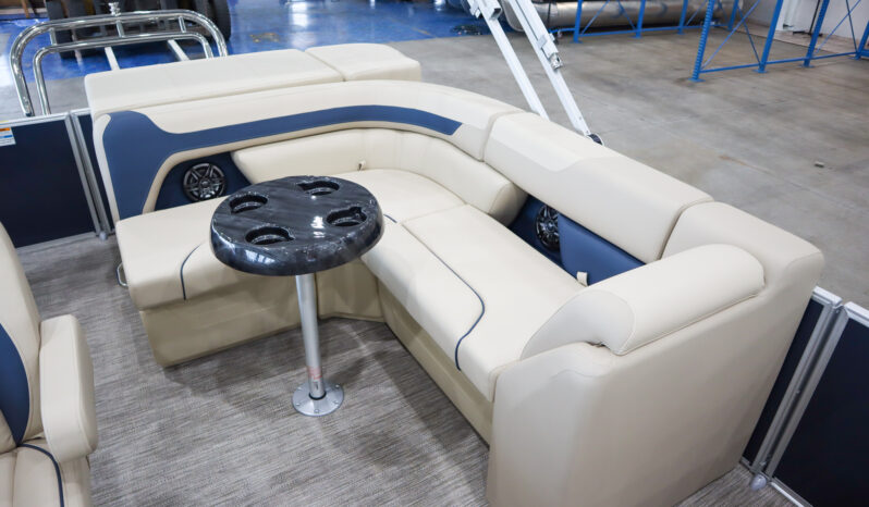 2026 Godfrey Sweetwater 2286CSE Tritoon full