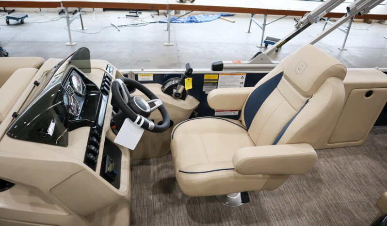 2026 Godfrey Sweetwater 2286CSE Tritoon full